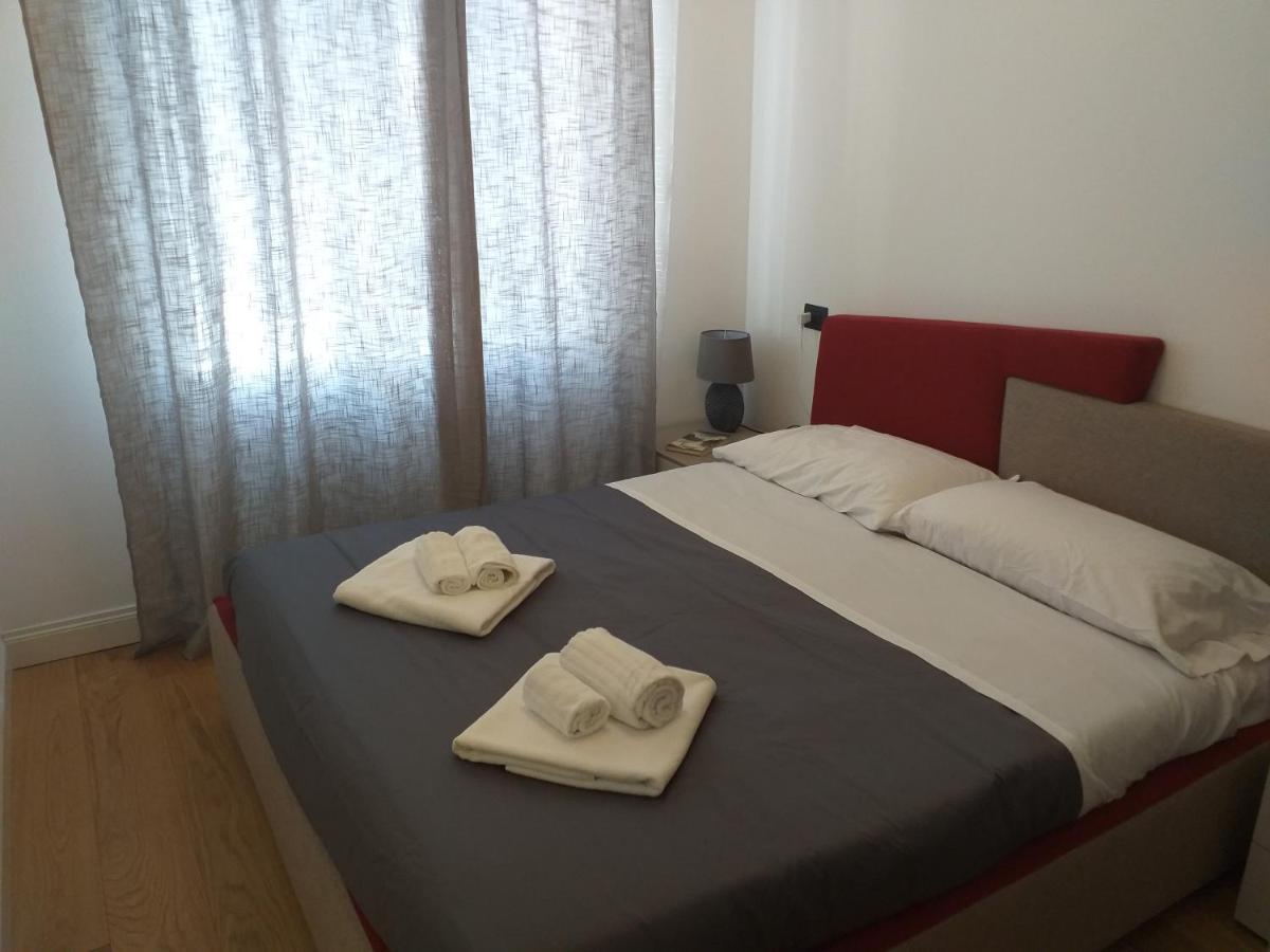 Duomo Apartments Milano Exterior photo